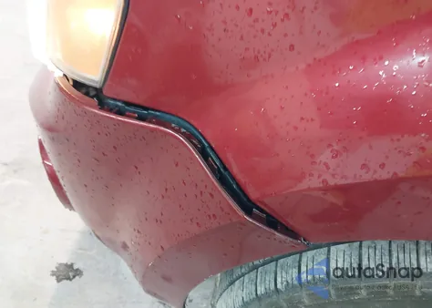 2010 Ford Escape Xlt z USA, uszkodzony, nr VIN 1FMCU0D77AKA43132